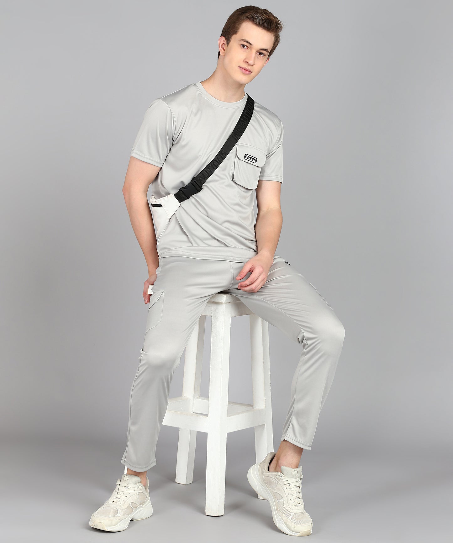 Preen Men's Light Grey Colour Solid T-shirt and Lower Set