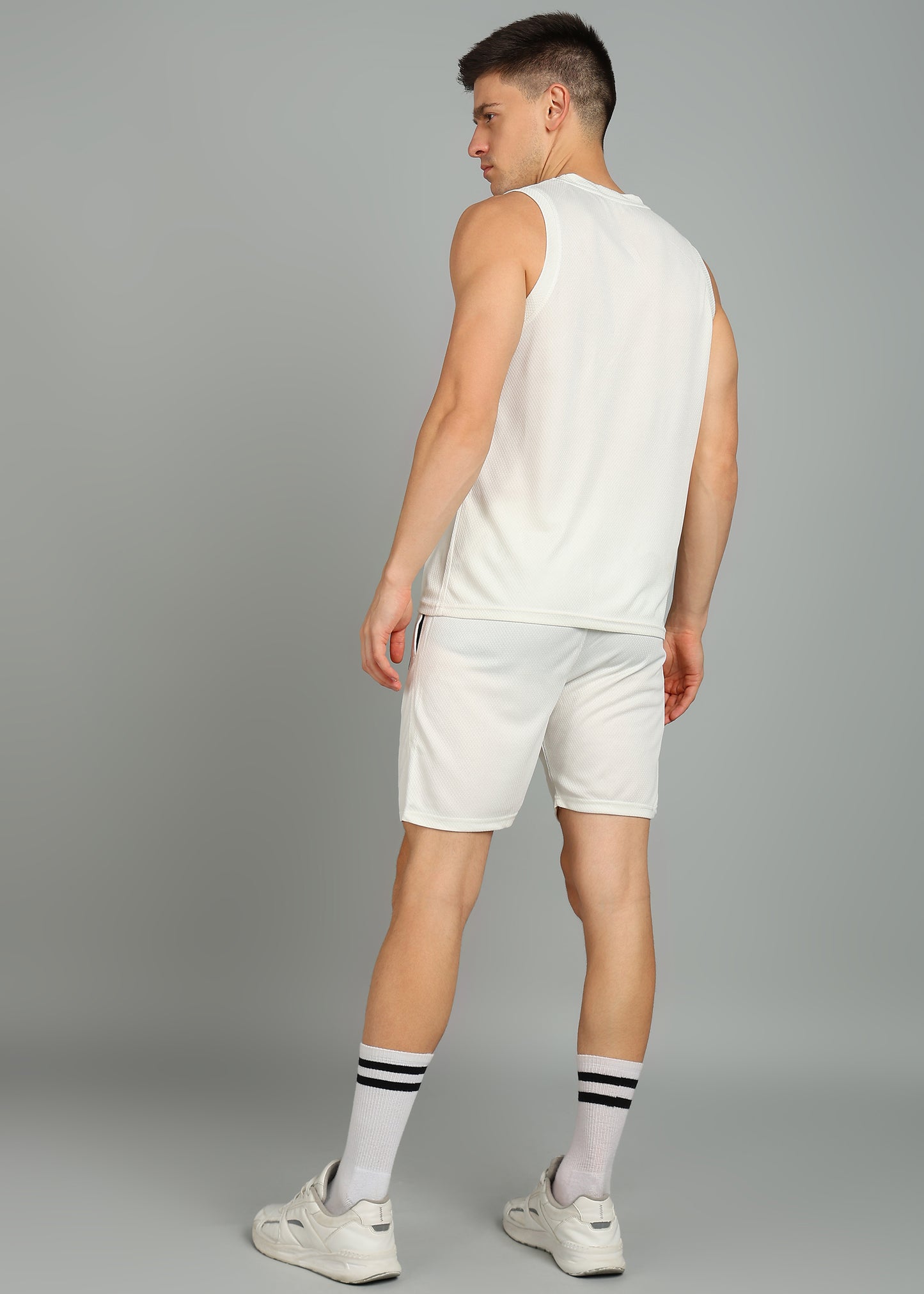 Preen Solid Men's Sleeveless Co-Ord's Set